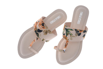 Floral Basics: Beige Rose