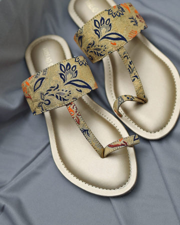 Limited Edition: Gold Brocade Kolhapuris
