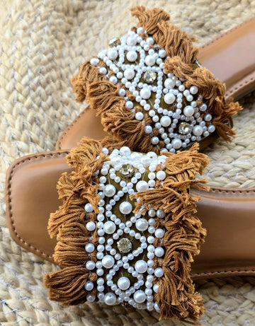 Beach Please (Brown)