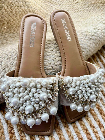 Pearla (White): Sample