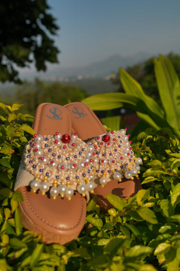 Pearl Carnival Wedges