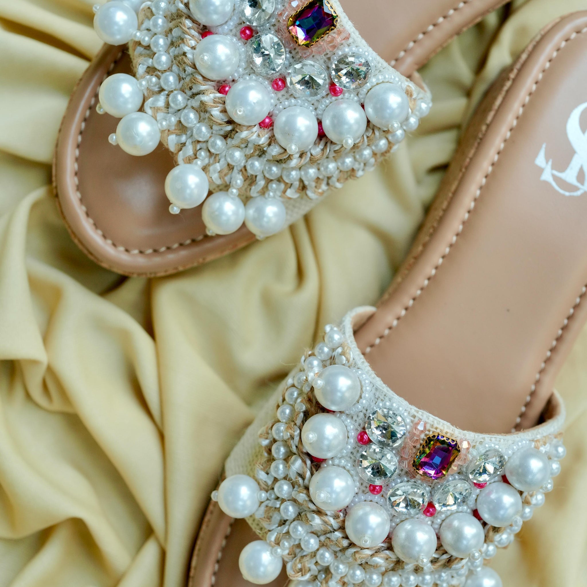 Pearla (Diamond) Wedges