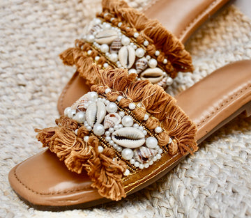 Coastal Charm Flats (Brown)