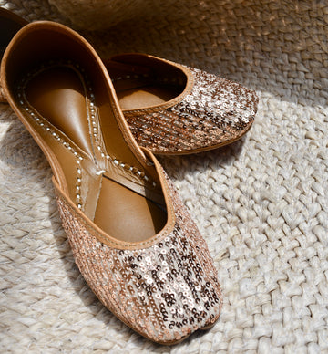 Rose Gold Sequin Juttis