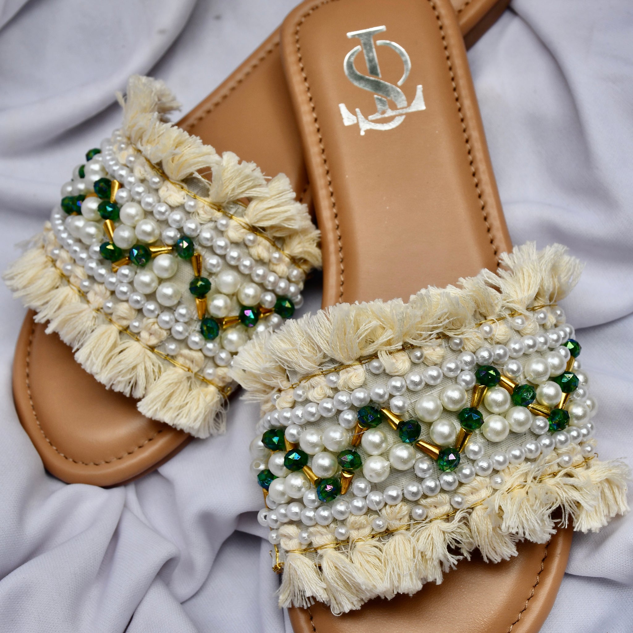 Emerald Aura Flats