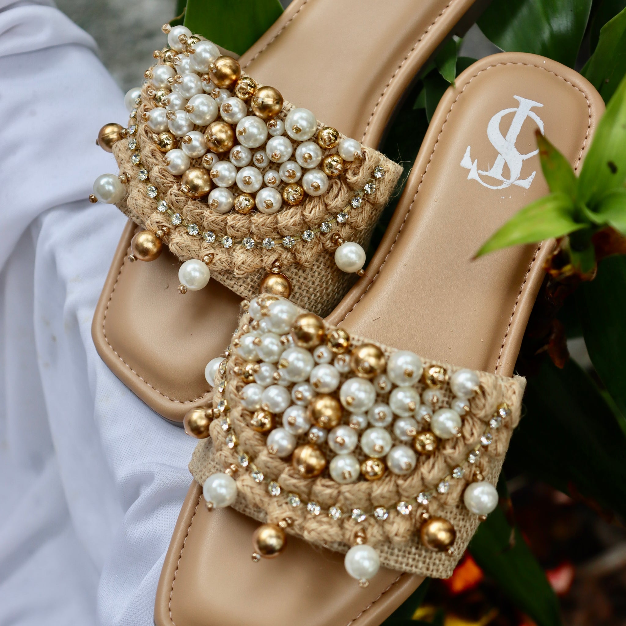 Pearla Flats
